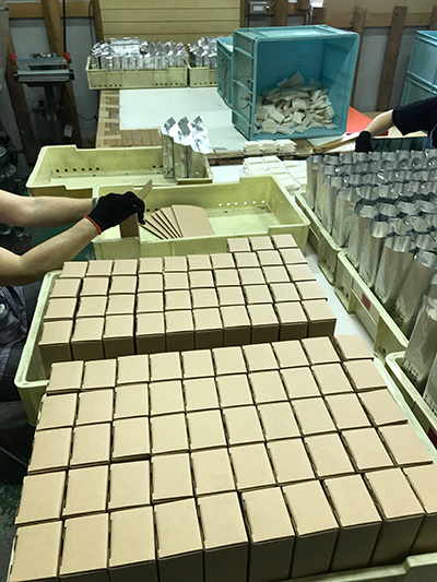 救難食糧詰め込みの画像